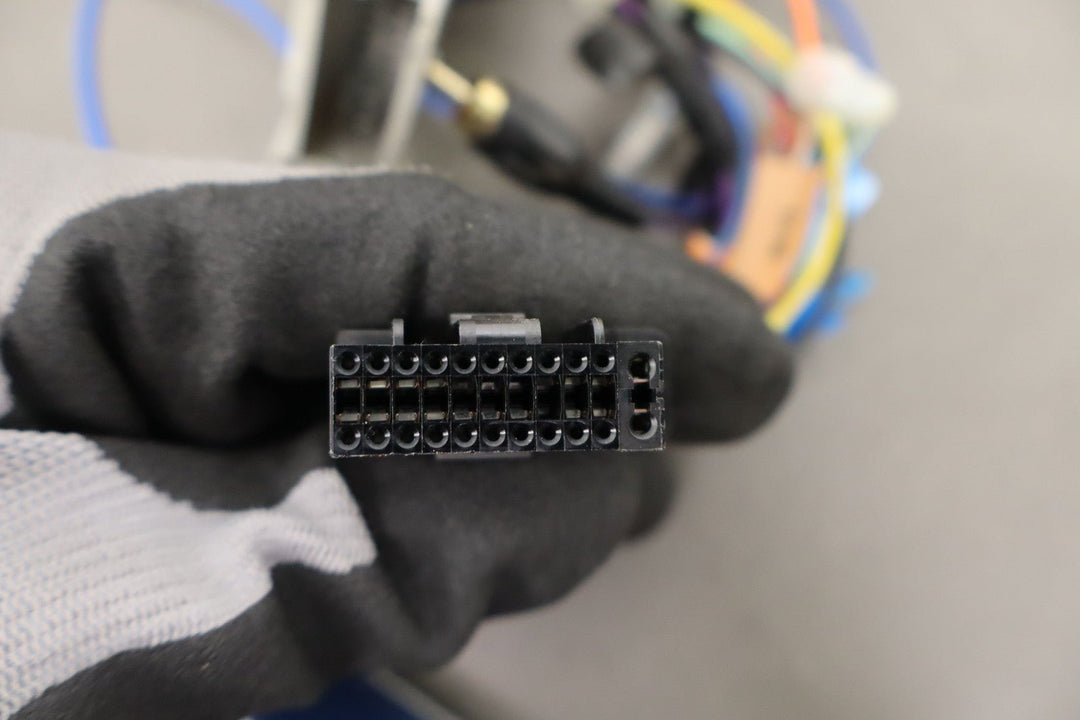 Kenwood DNX5140 CD/DVD/Navigation Receiver 6.1" Screen Double DIN