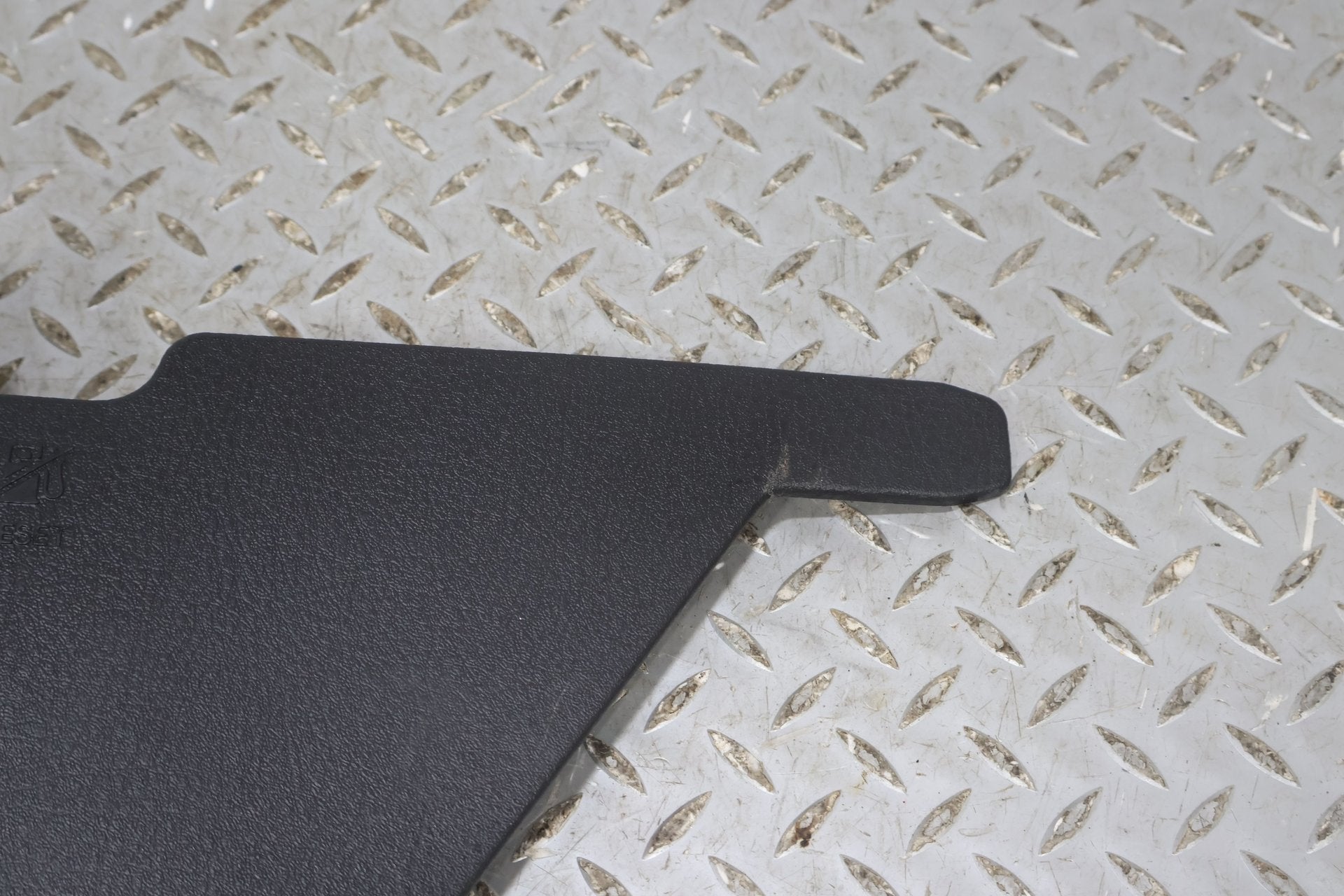 Kick Panel, 2004, Ford, Thunderbird
