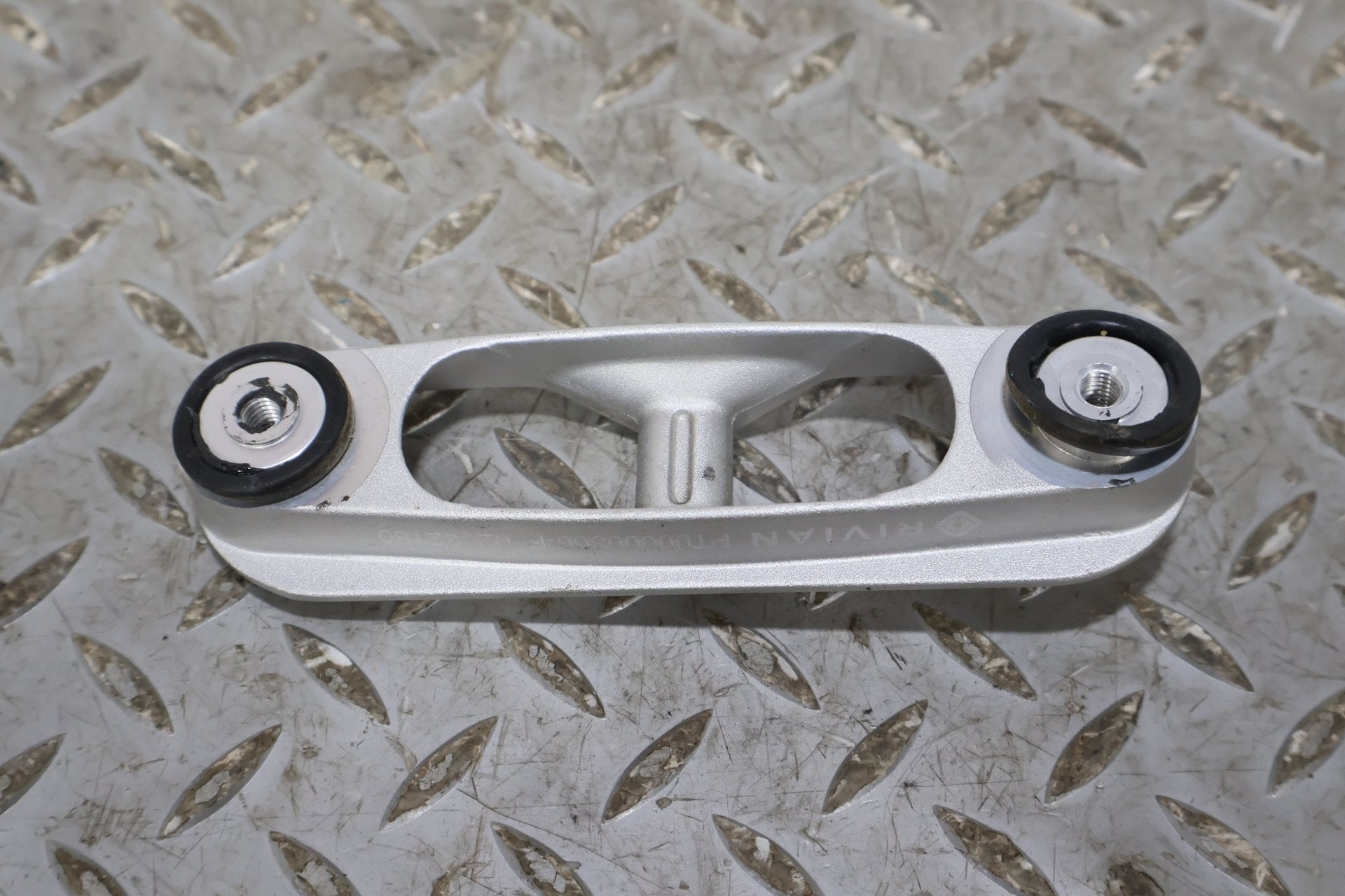 Luggage Rack, 2022, Rivian, R1S