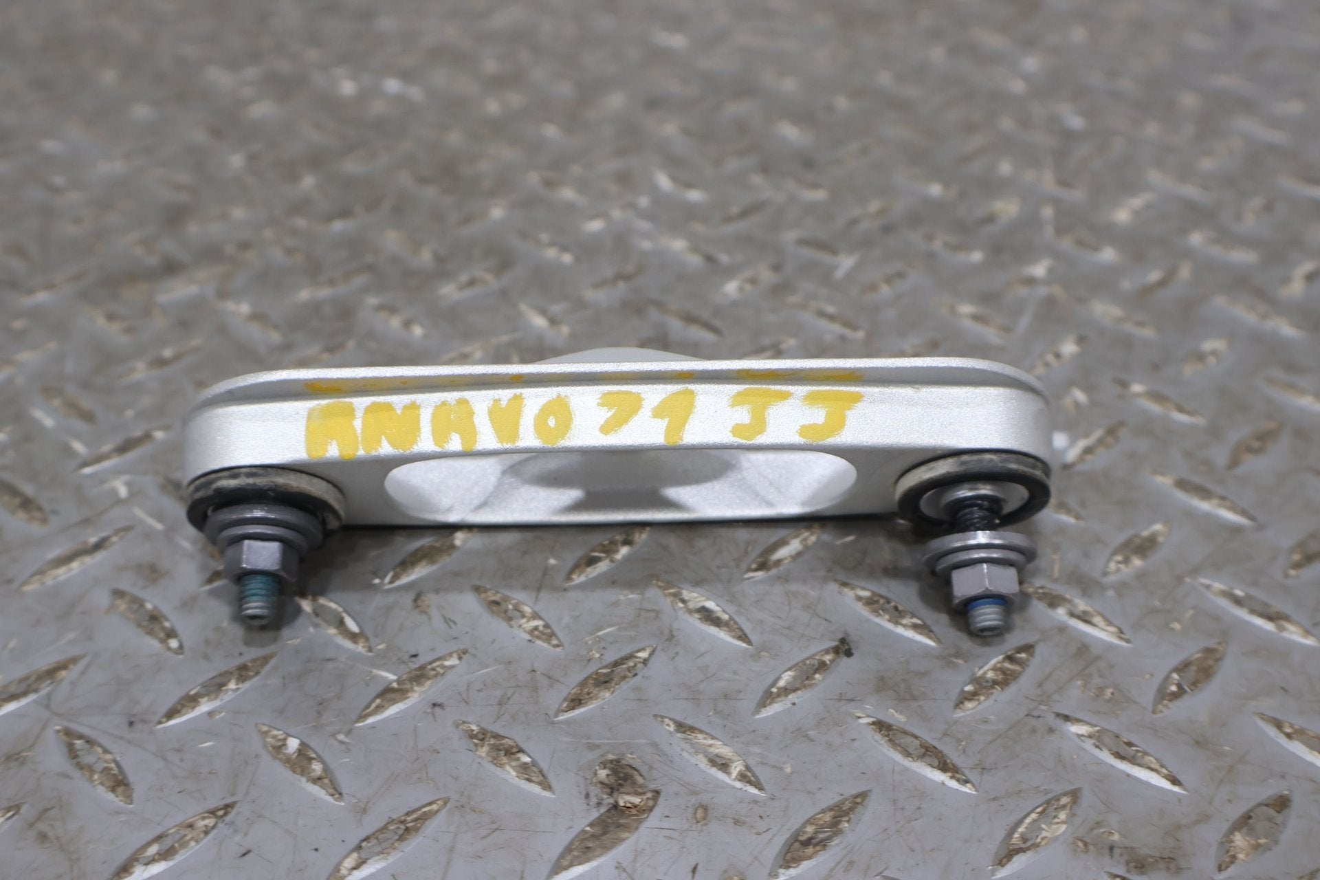 Luggage Rack, 2022, Rivian, R1S