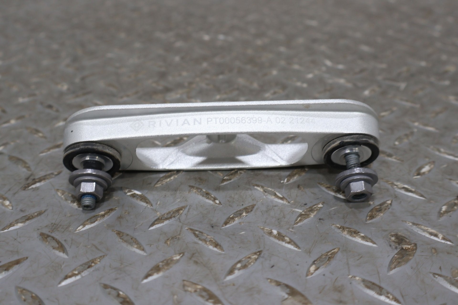 Luggage Rack, 2022, Rivian, R1S