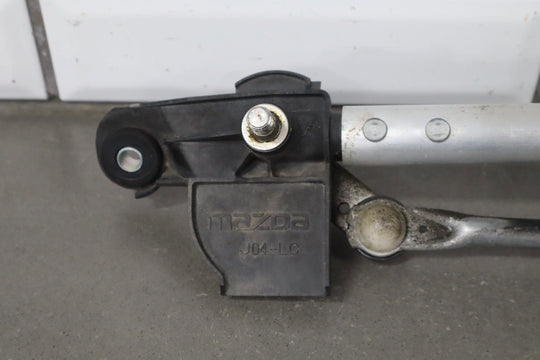 Mazda MX - 5 Miata Front Windshield Wiper Motor 2006 - 2015 NE5131138