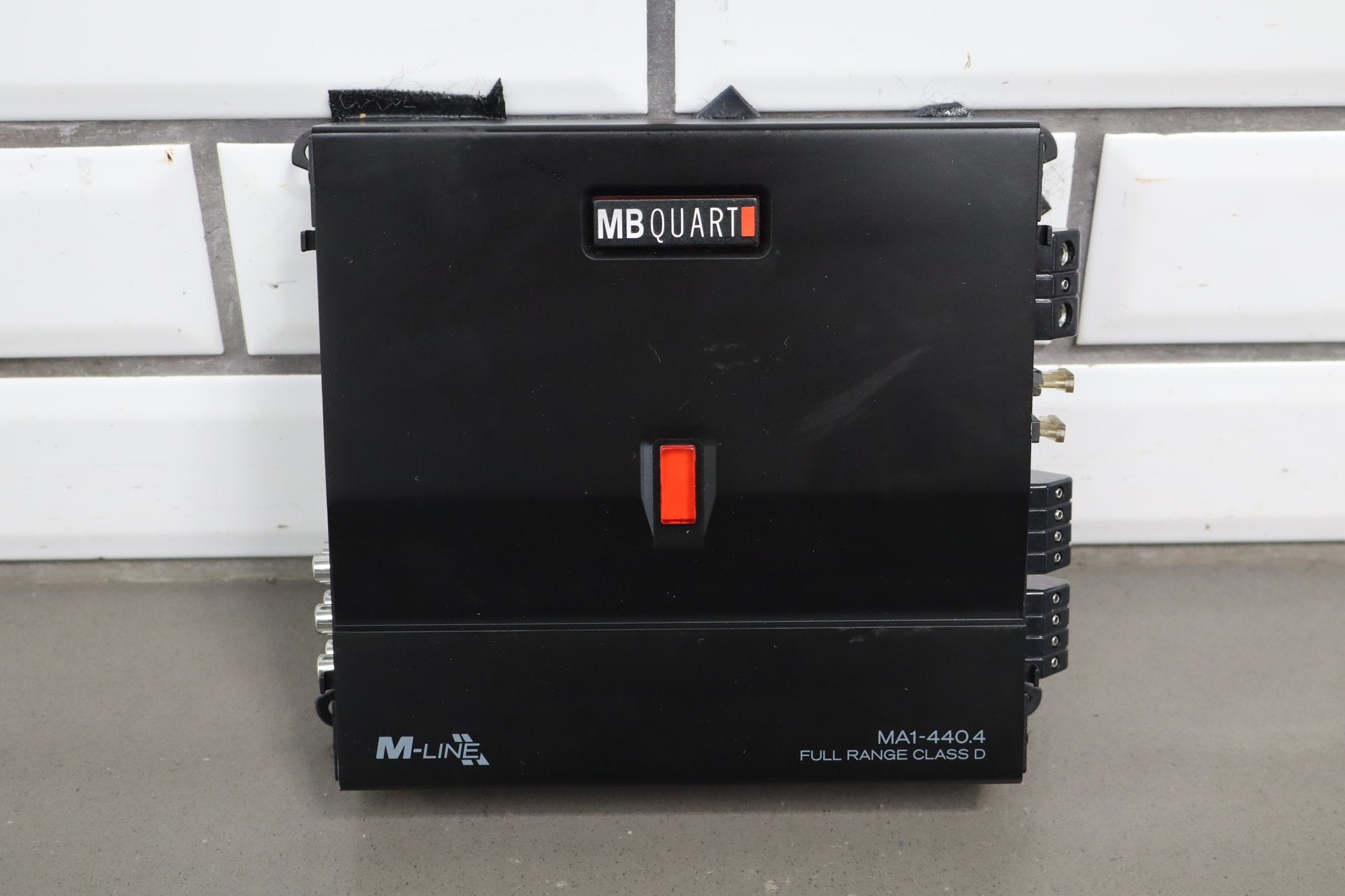 MB Quart MA1-440.4 Radio Amplifier 75 Watts RMS x4