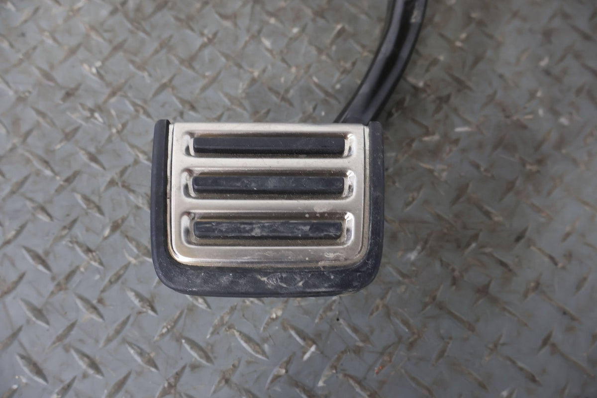 Pedal Assembly, 2022, Rivian, R1S