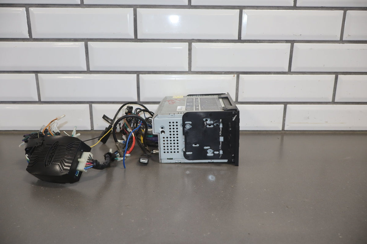 Planet Audio Single DIN Bluetooth Radio