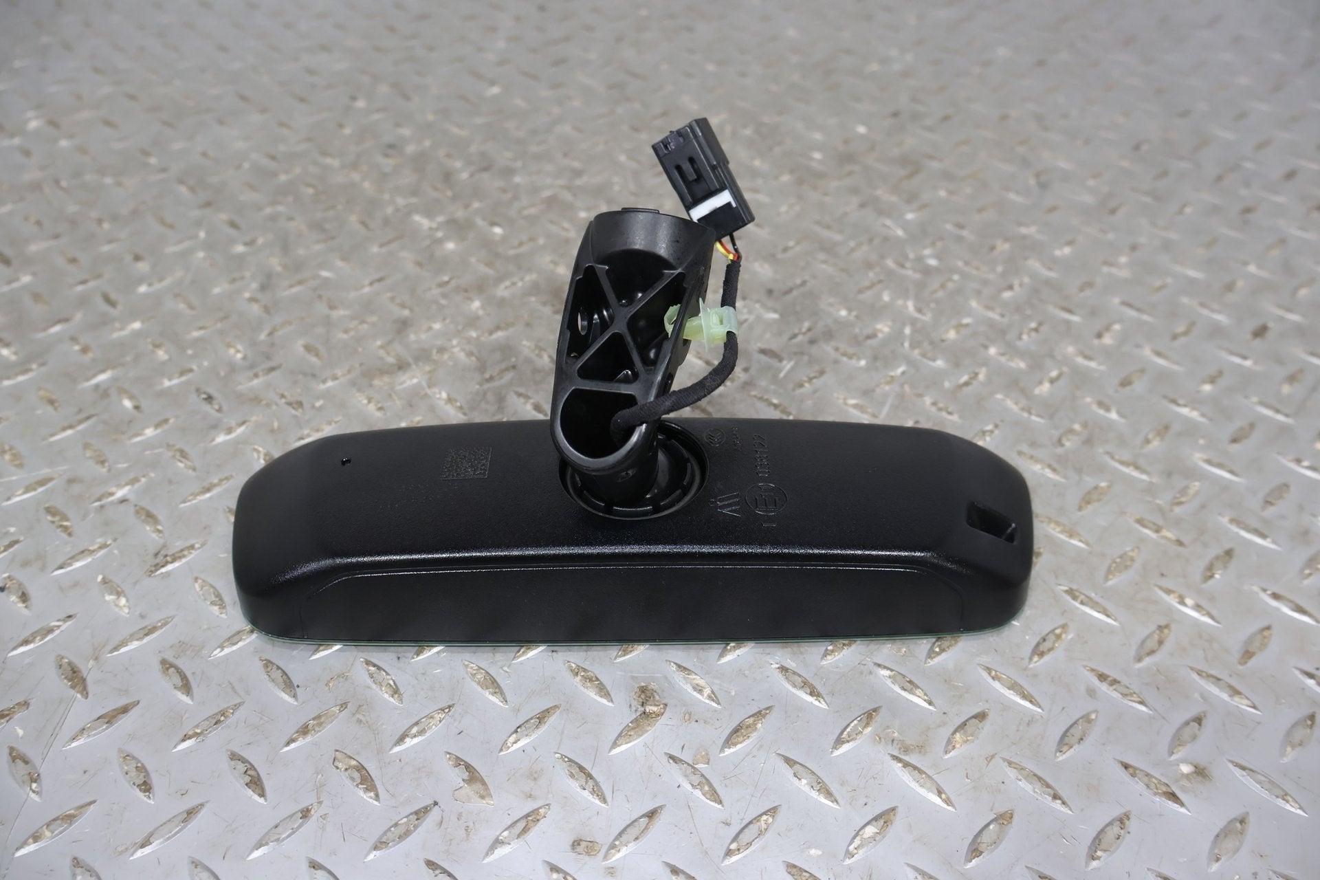 Rear View Mirror, 2022, Rivian, R1S