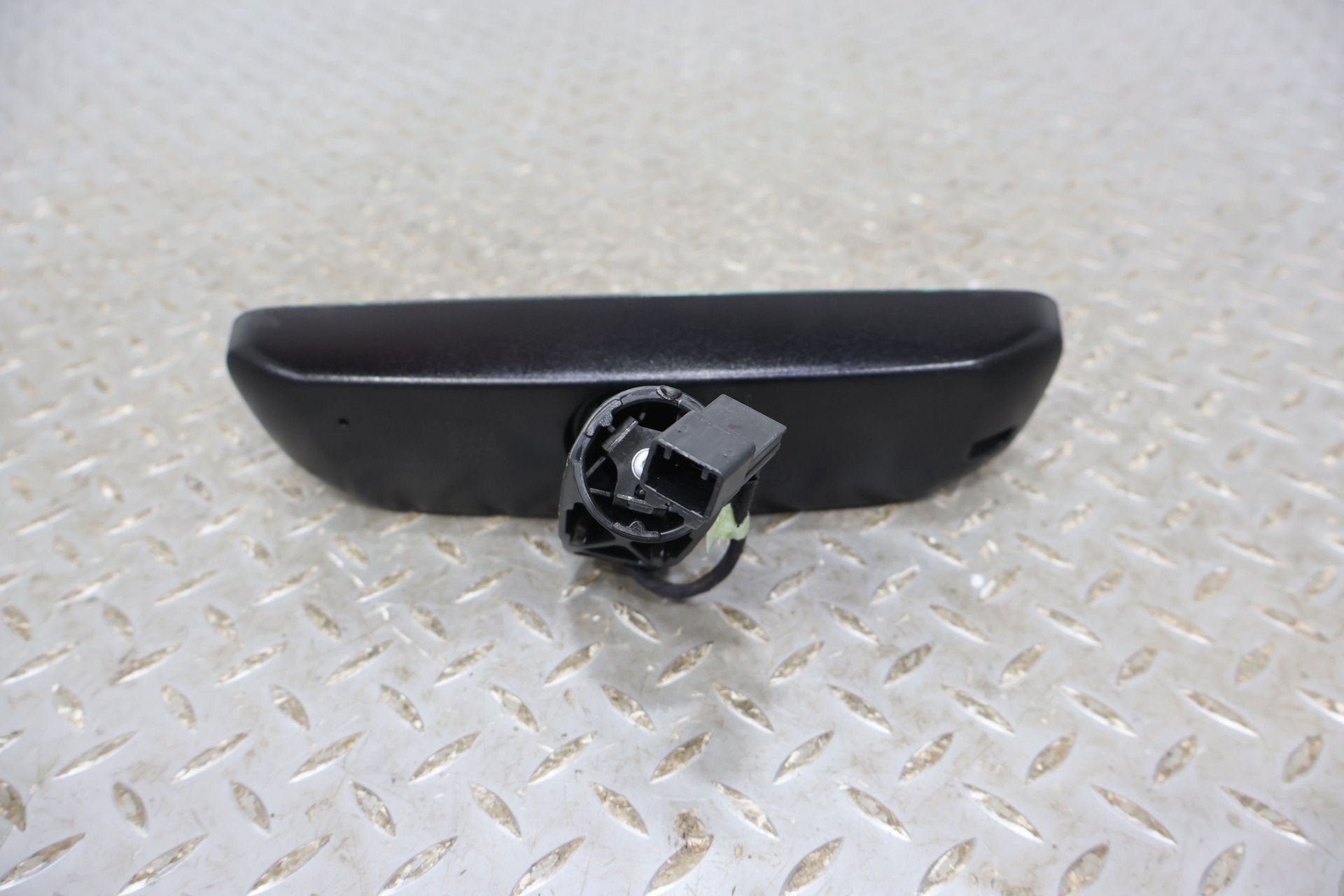 Rear View Mirror, 2022, Rivian, R1S