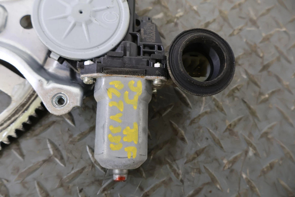 Right Front Door Regulator, 2013, Toyota, FJ Cruiser