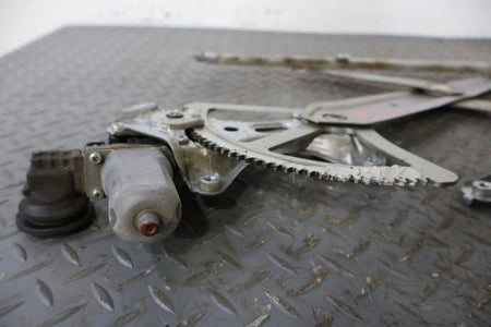 Right Front Door Regulator, 2013, Toyota, FJ Cruiser