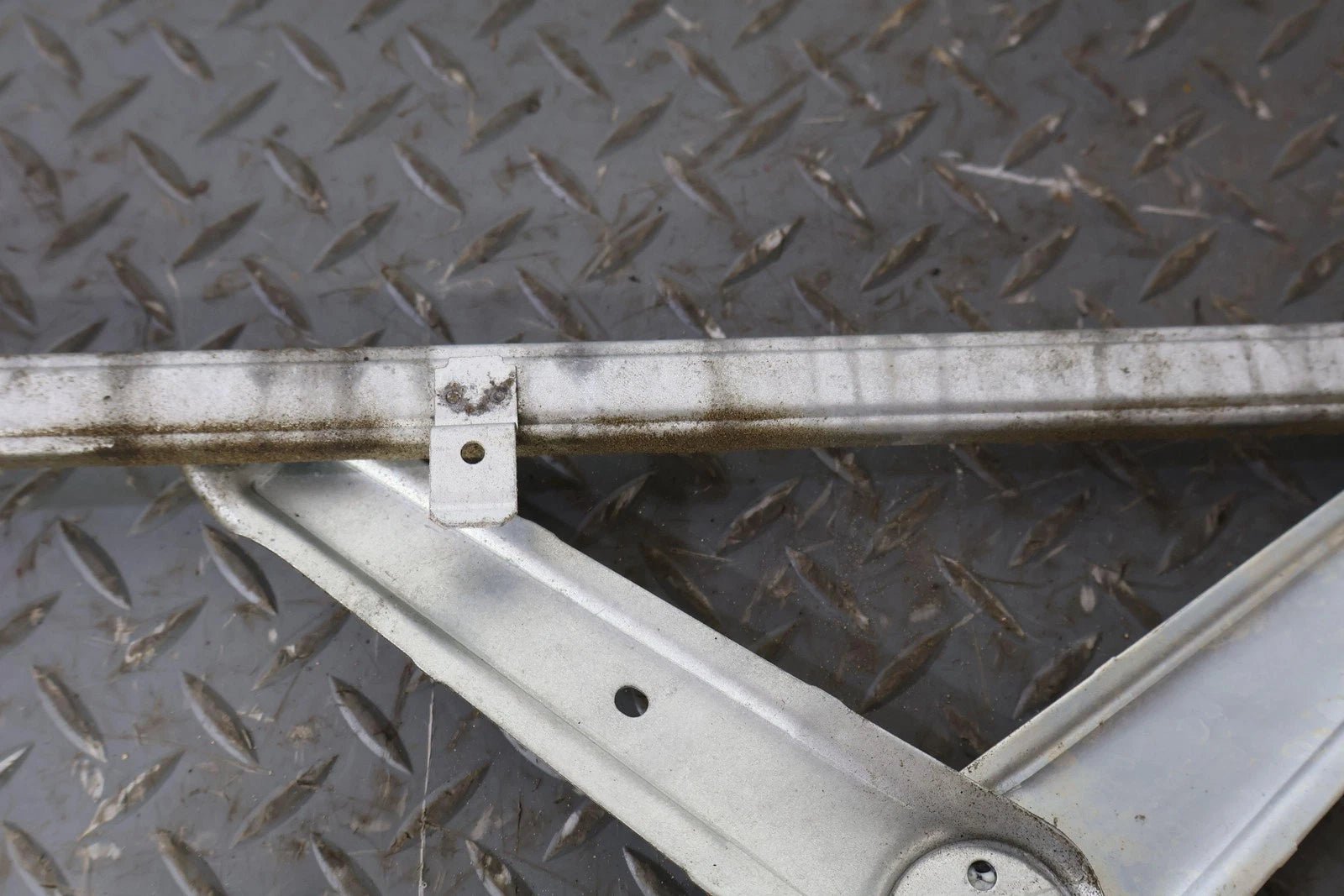 Right Front Door Regulator, 2013, Toyota, FJ Cruiser