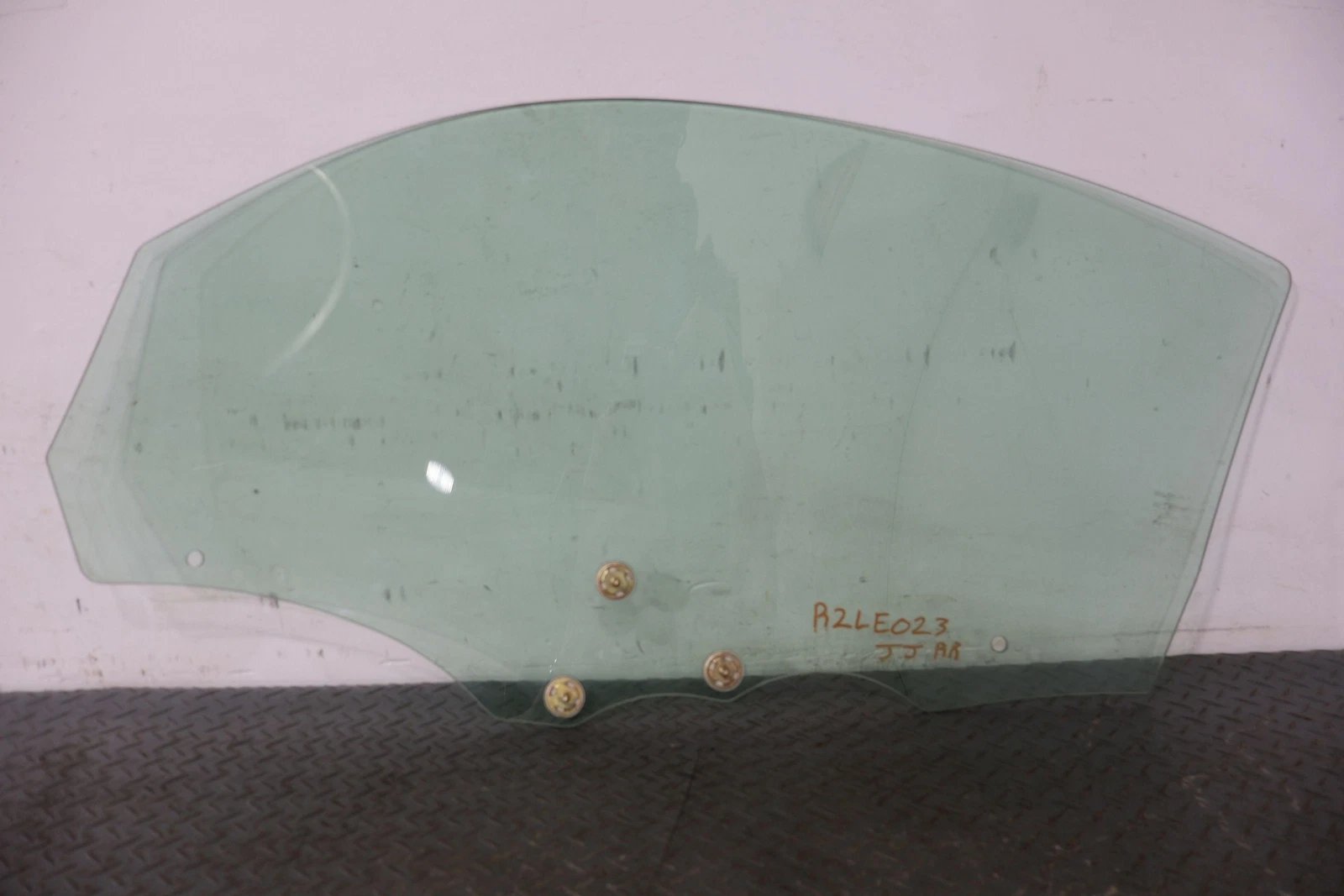 Right Front Door Window, 2002, Lexus, LS430