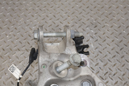 Right Rear Knuckle, 2022, Rivian, R1S