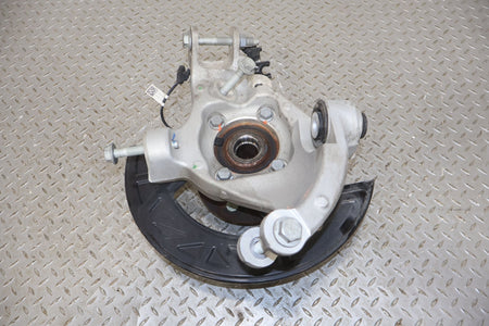 Right Rear Knuckle, 2022, Rivian, R1S