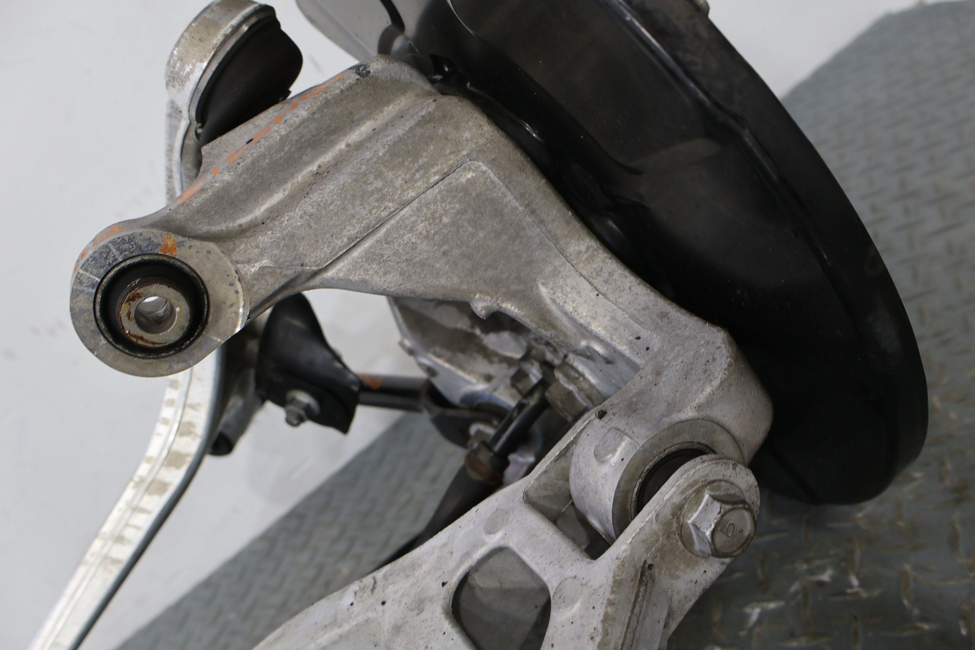 Right Rear Suspension, 2013, Nissan, 370Z