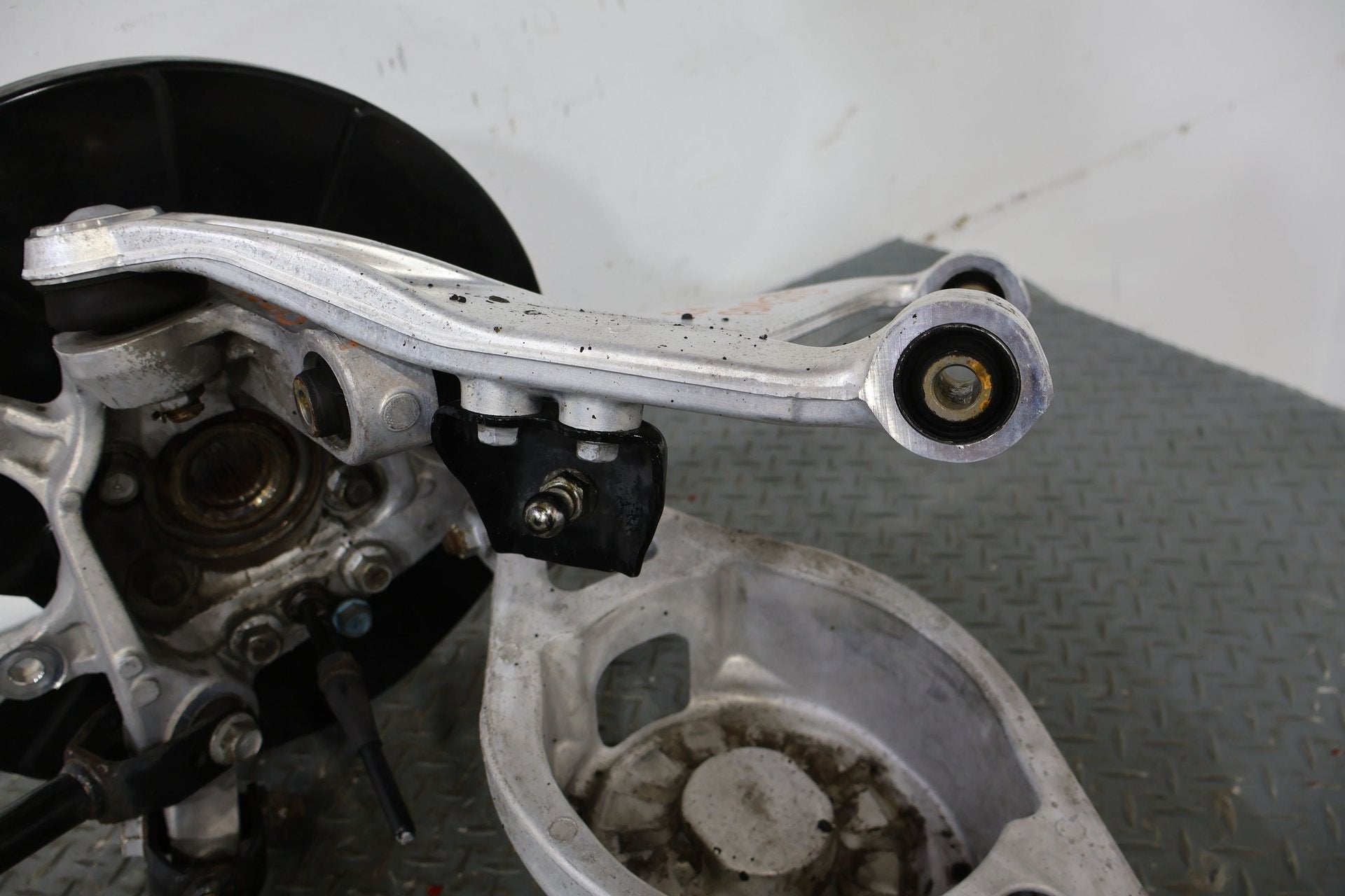 Right Rear Suspension, 2013, Nissan, 370Z