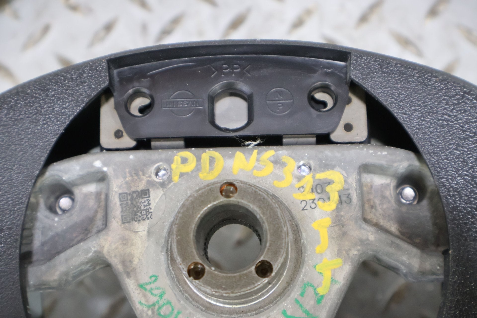 Steering Wheel, 2013, Nissan, 370Z