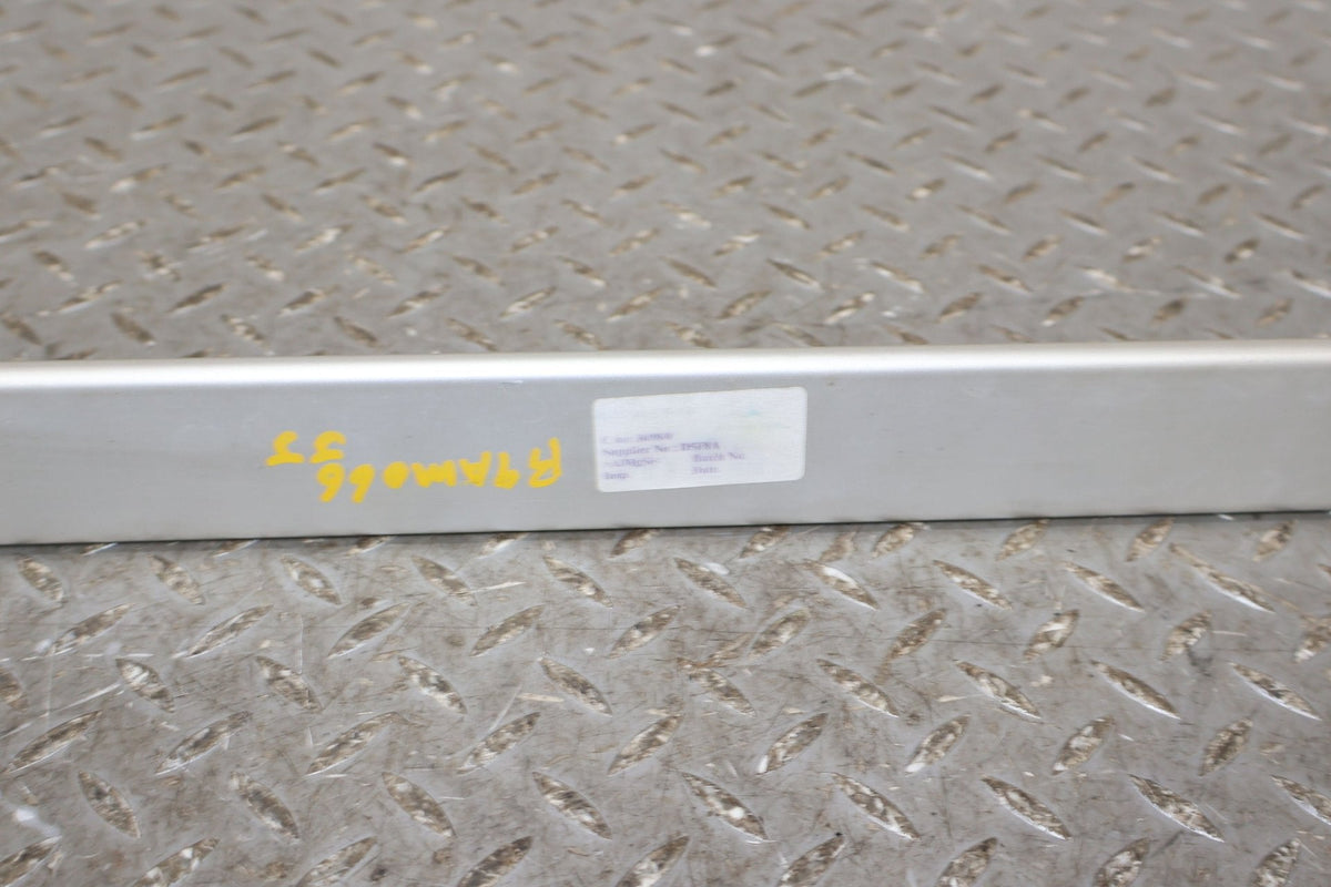 Strut Brace, 2009