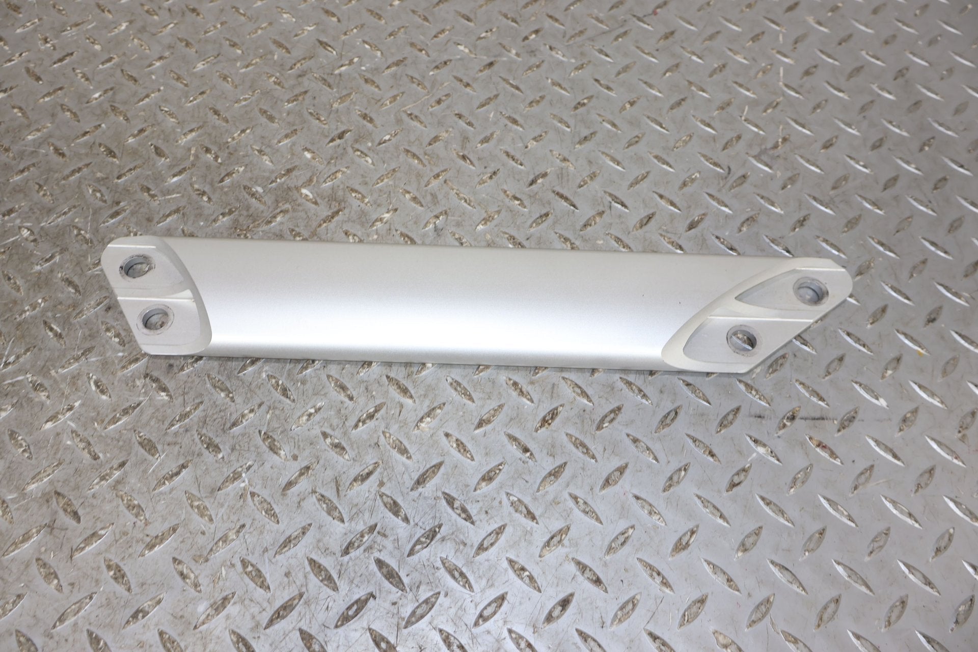 Strut Brace, 2009