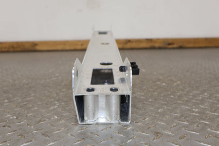 Strut Brace, 2022, Rivian, R1S