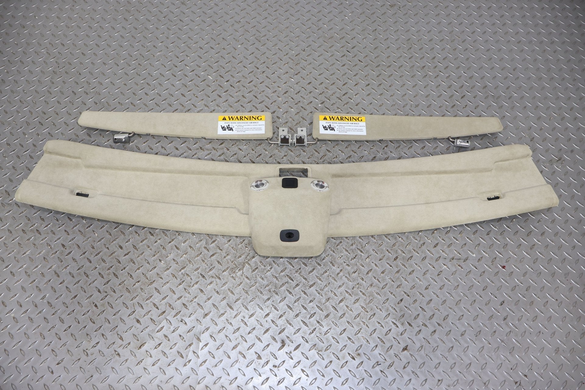 Sun Visor, 2009