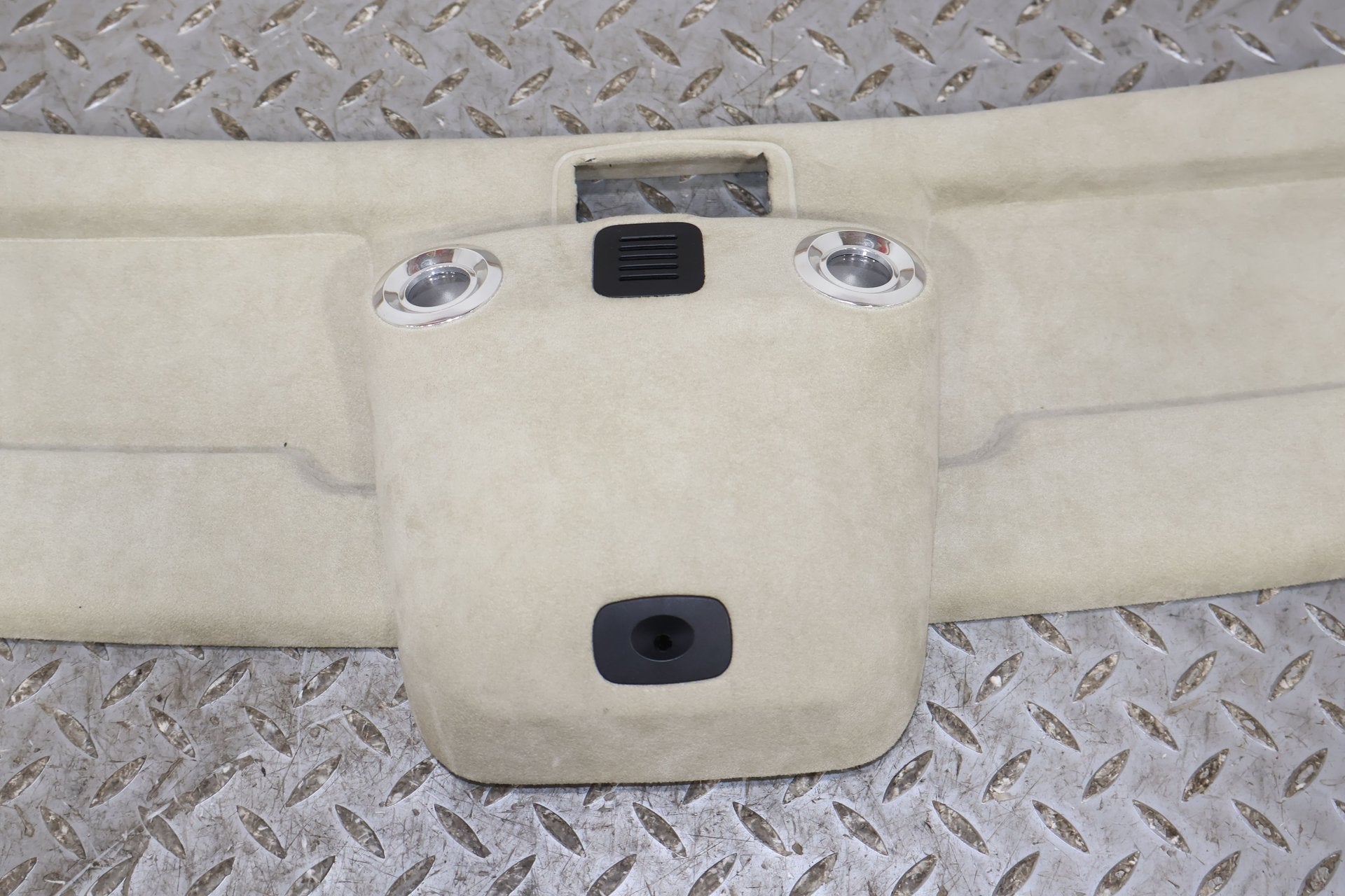 Sun Visor, 2009
