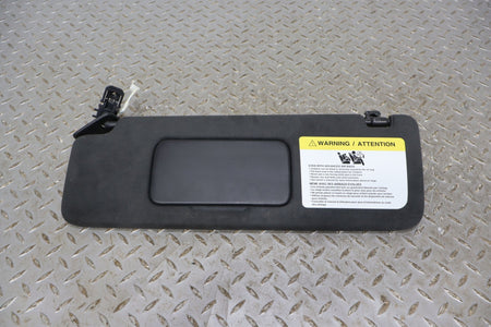 Sun Visor, 2022, Rivian, R1S