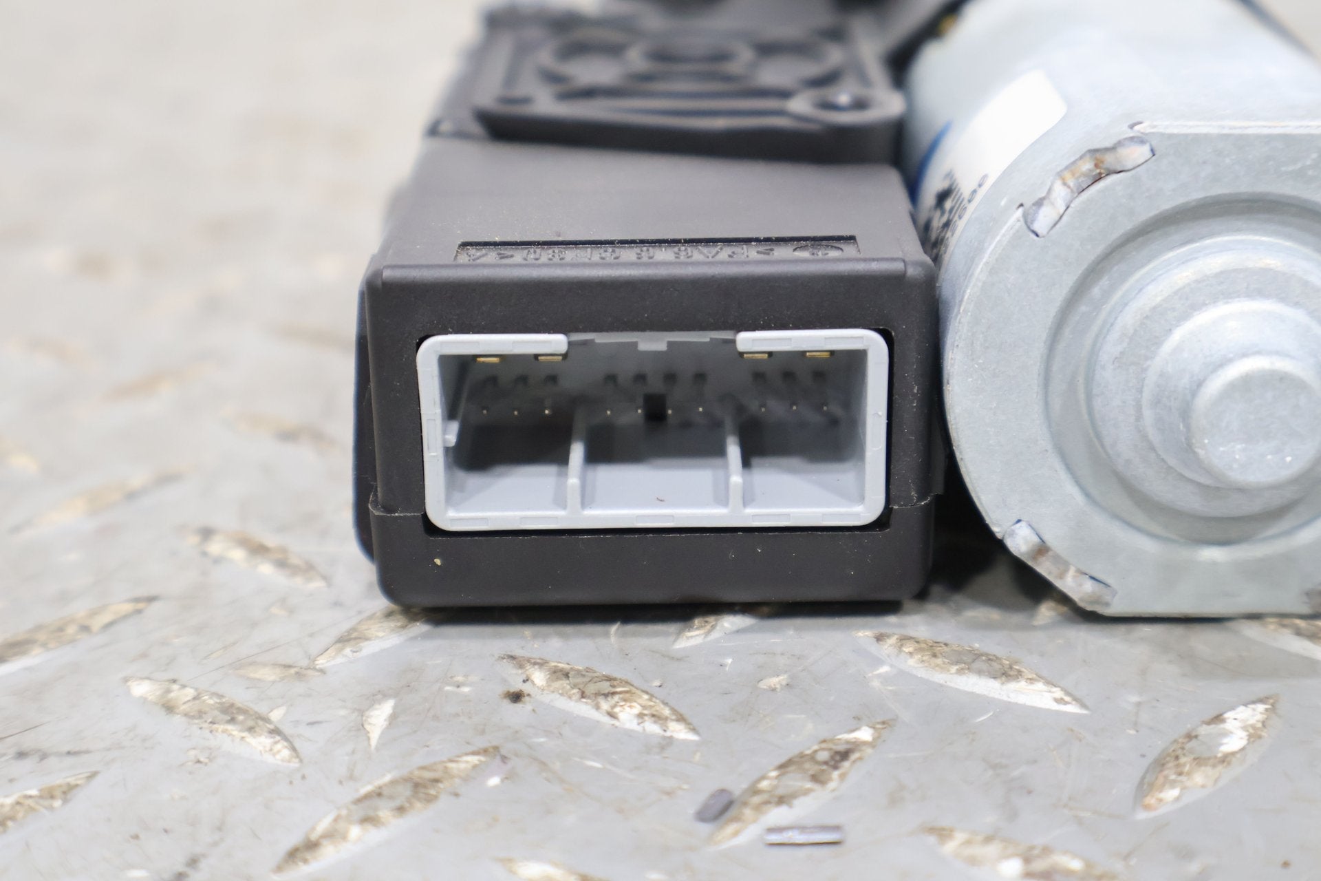 Sunroof Motor, 2015, Chevrolet, Camaro