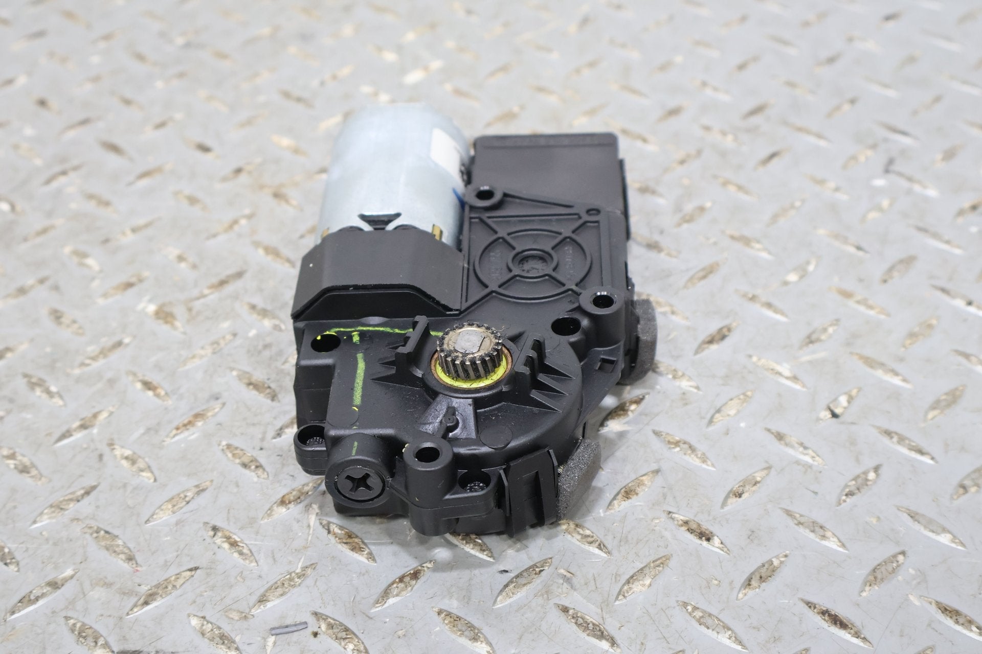 Sunroof Motor, 2015, Chevrolet, Camaro