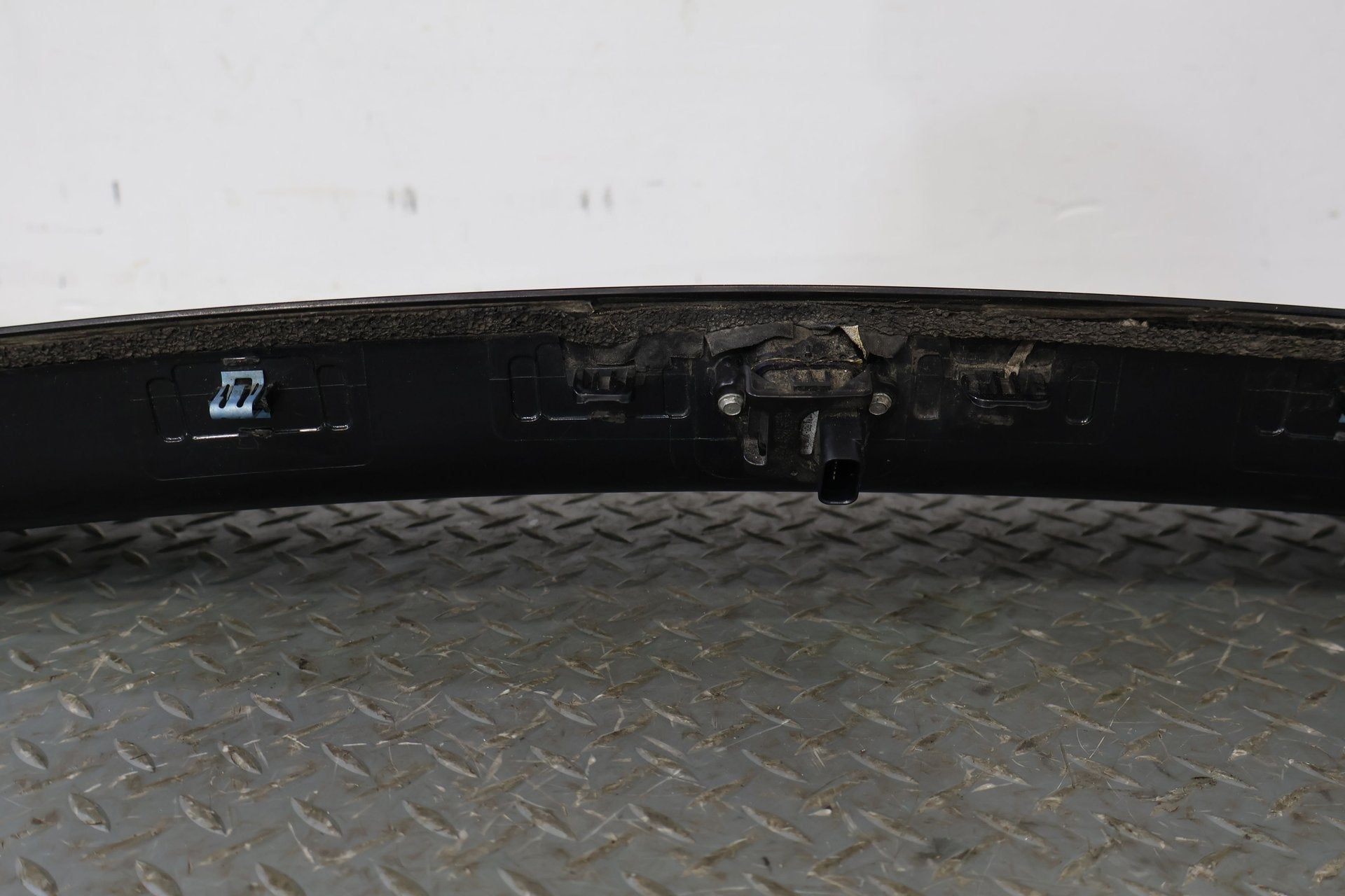 Tail Finish Panel, 2018, Ford, Mustang