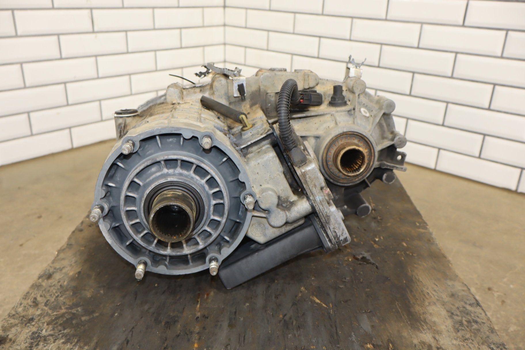Transfer Case NP246 for Chevy Silverado GMC Sierra 2500 HD 2001-2006