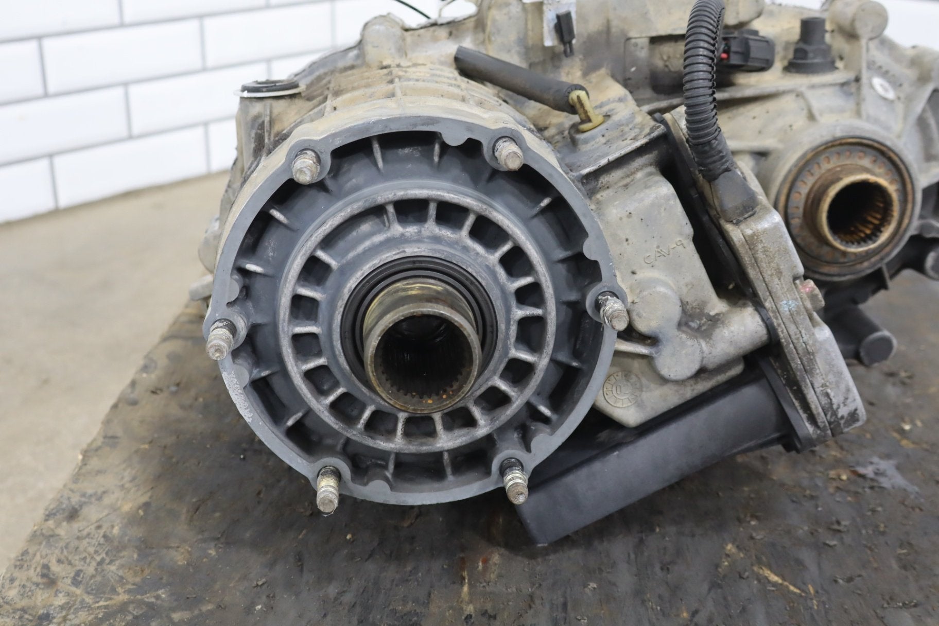 Transfer Case NP246 for Chevy Silverado GMC Sierra 2500 HD 2001-2006