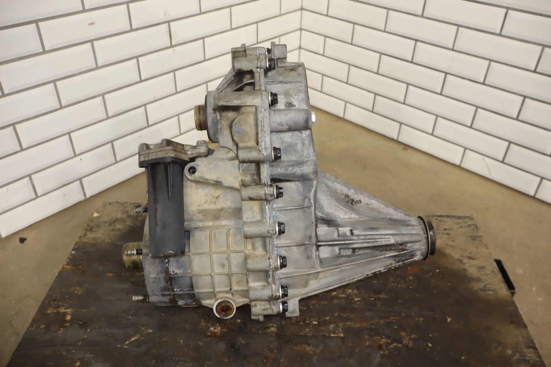 Transfer Case NP246 for Chevy Silverado GMC Sierra 2500 HD 2001-2006