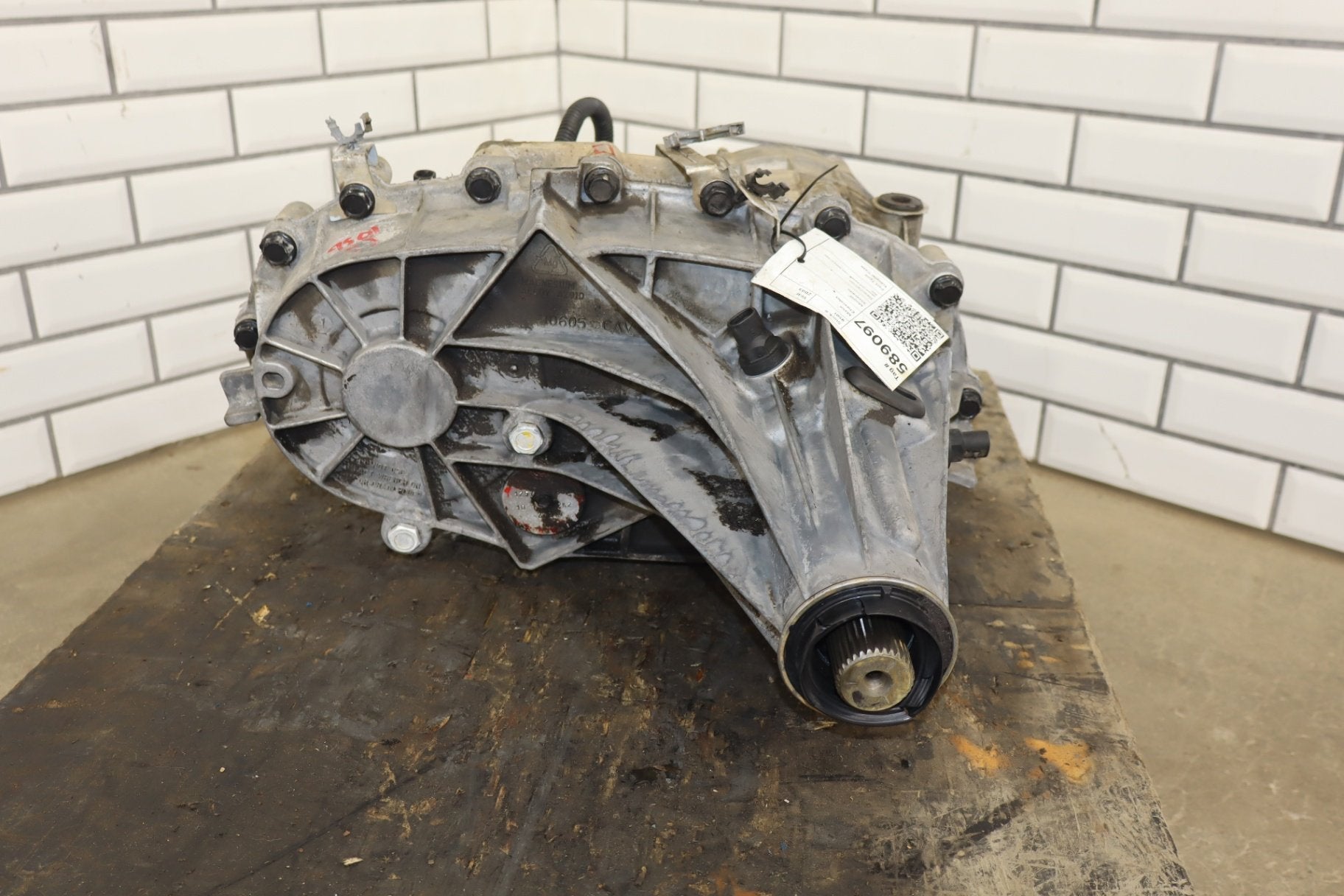 Transfer Case NP246 for Chevy Silverado GMC Sierra 2500 HD 2001-2006