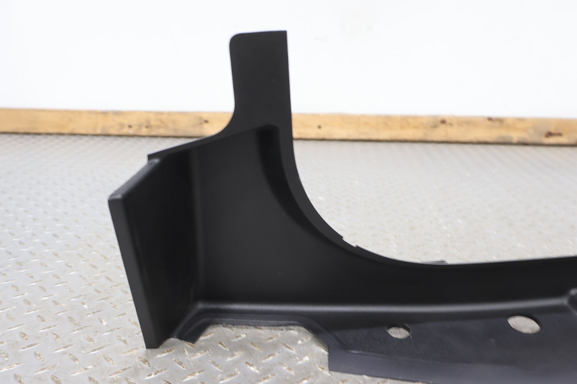 Trim Panel, 2022, Rivian, R1S