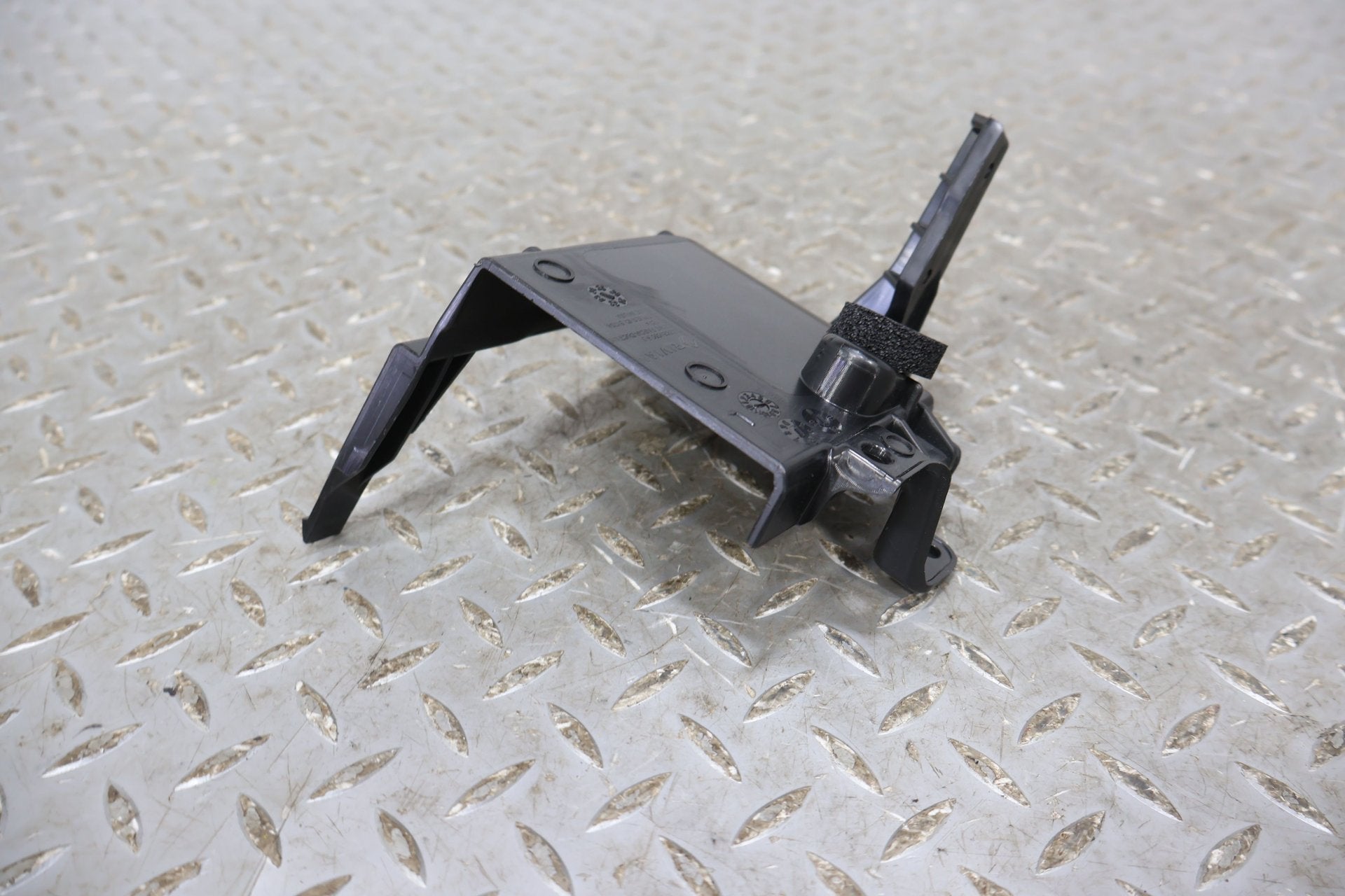 Trim Panel, 2022, Rivian, R1S