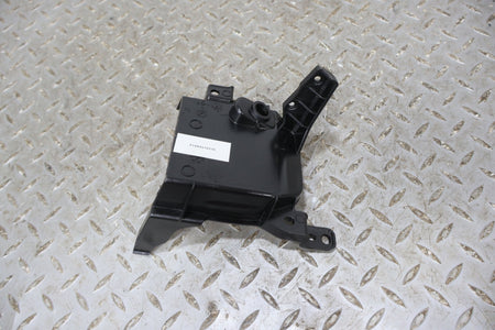 Trim Panel, 2022, Rivian, R1S