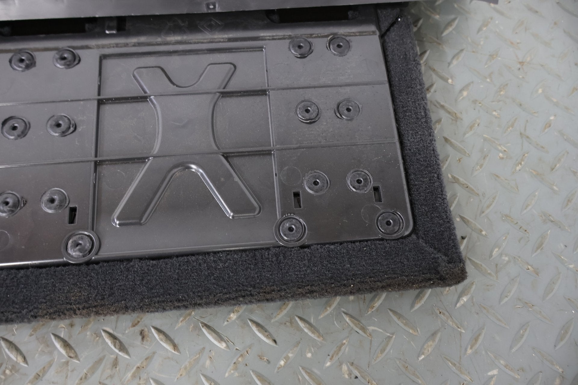 Trim Panel, 2022, Rivian, R1S