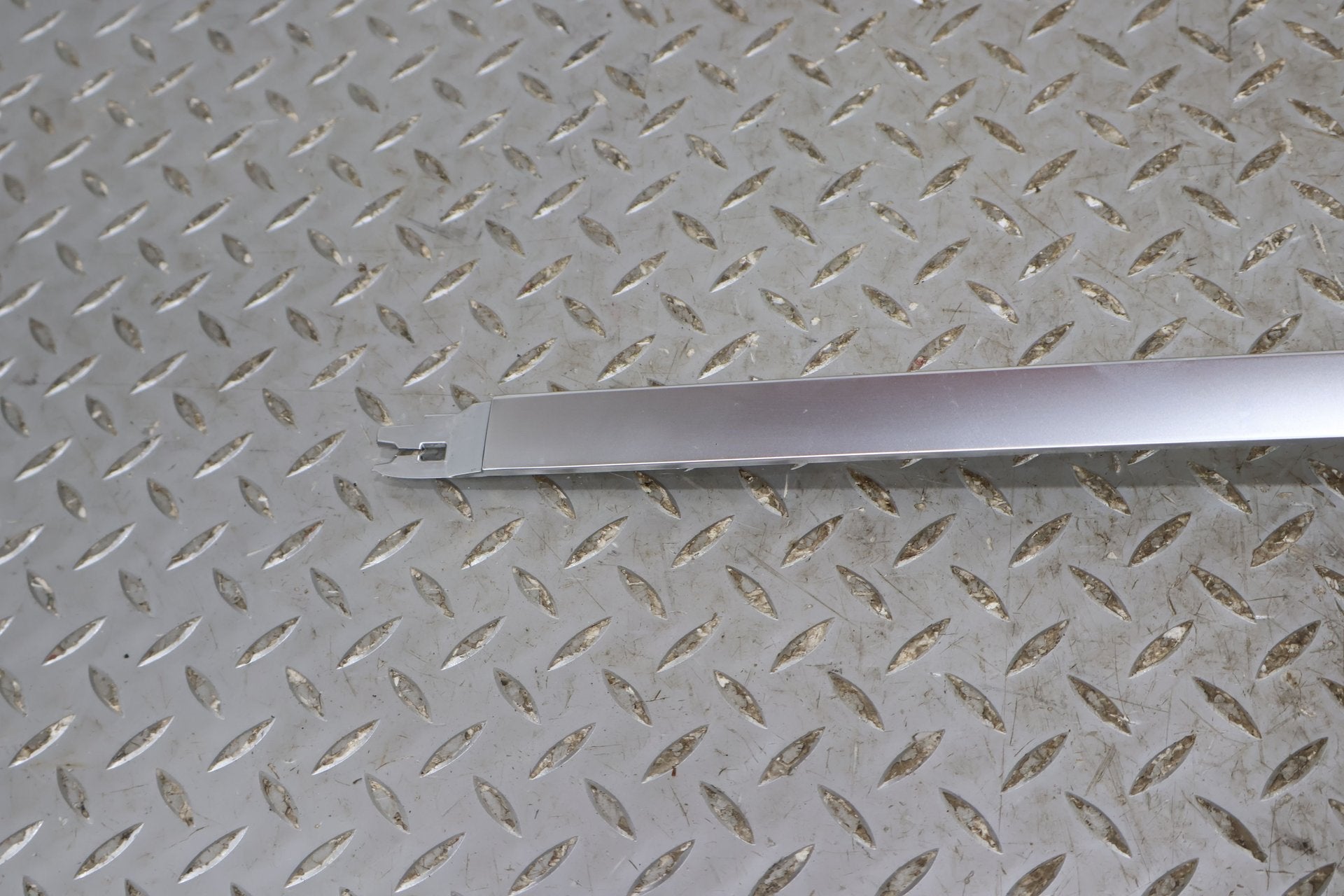 Trim Panel, 2022, Rivian, R1S