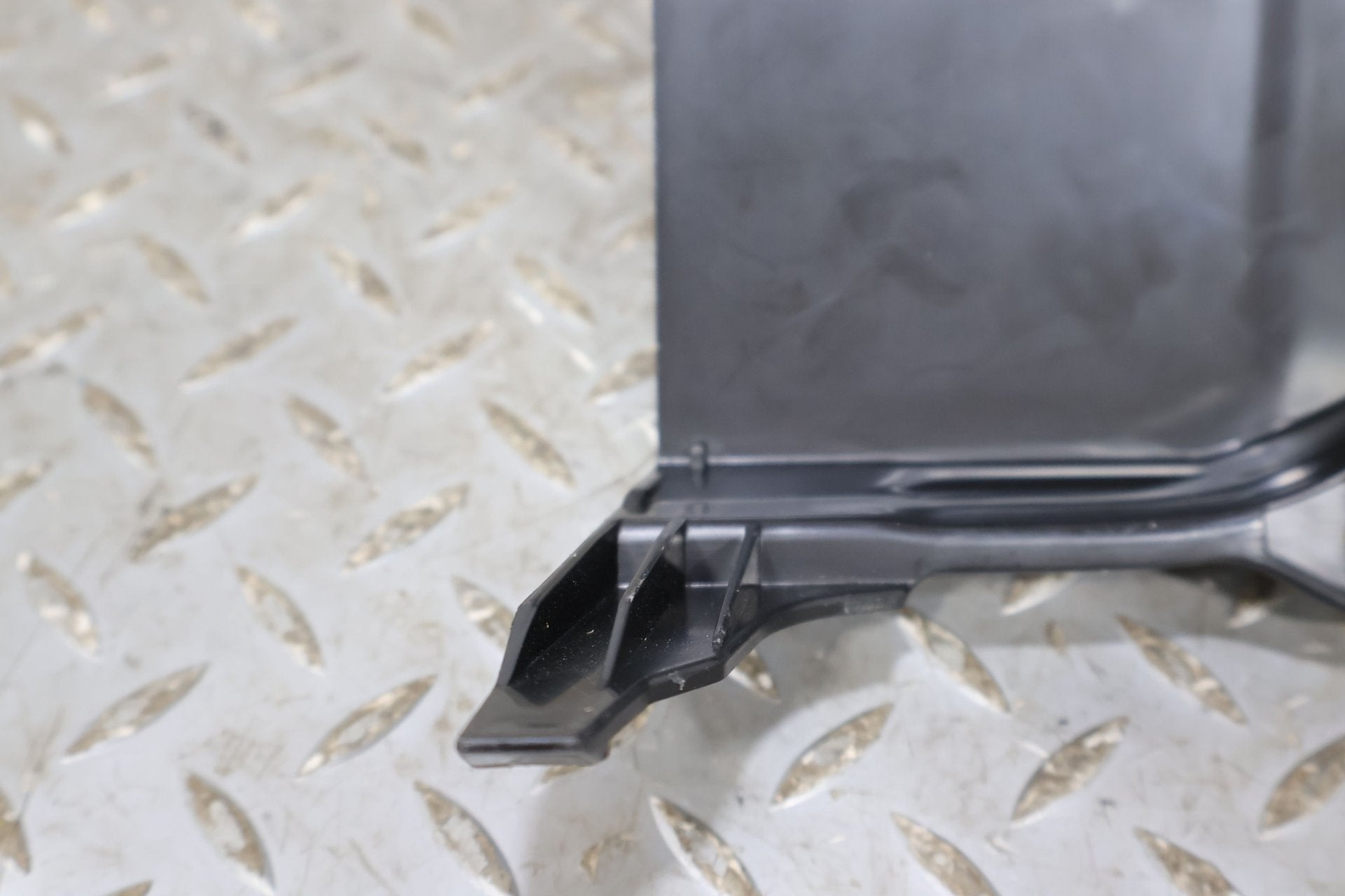 Trim Panel, 2022, Rivian, R1S