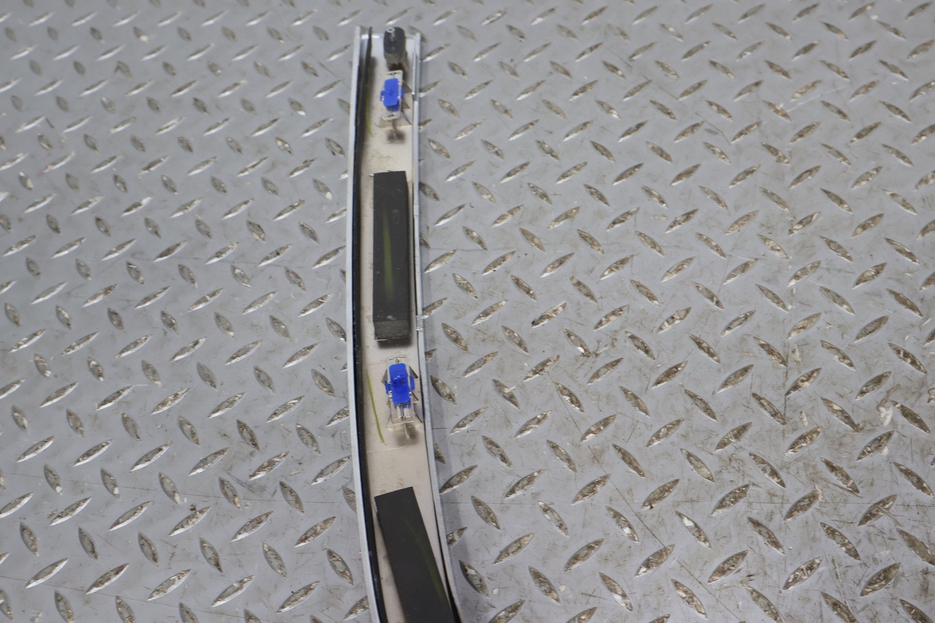 Trim Panel, 2022, Rivian, R1S