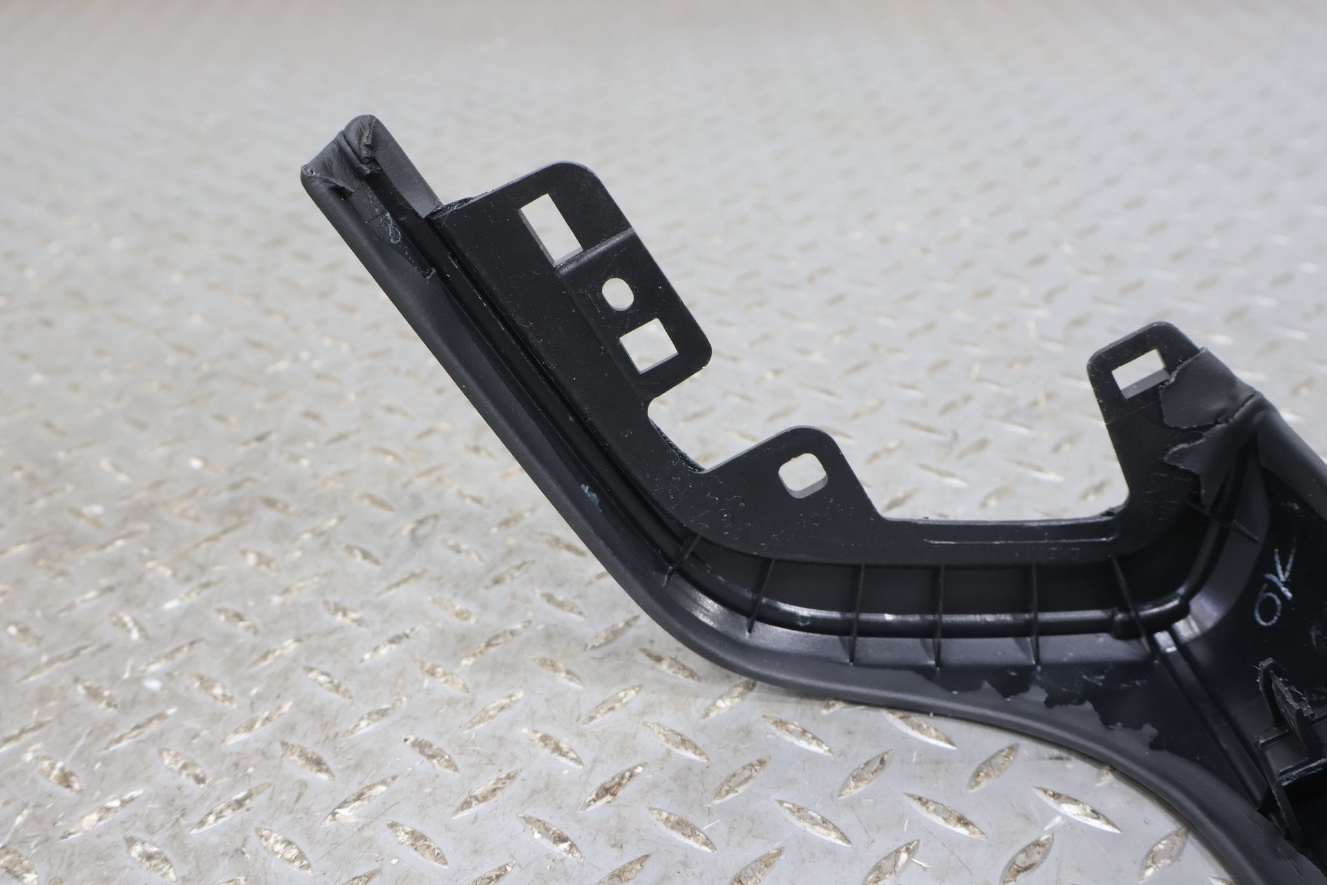 Trim Panel, 2022, Rivian, R1S