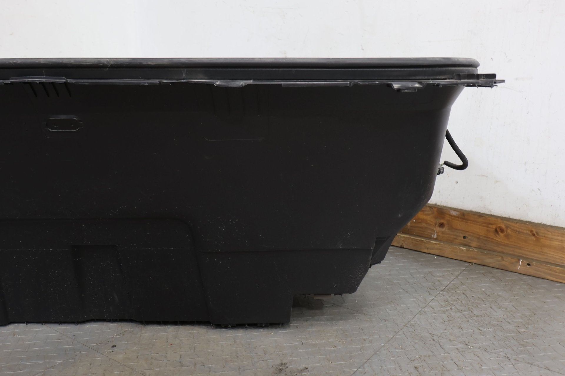 Trim Panel, 2022, Rivian, R1S