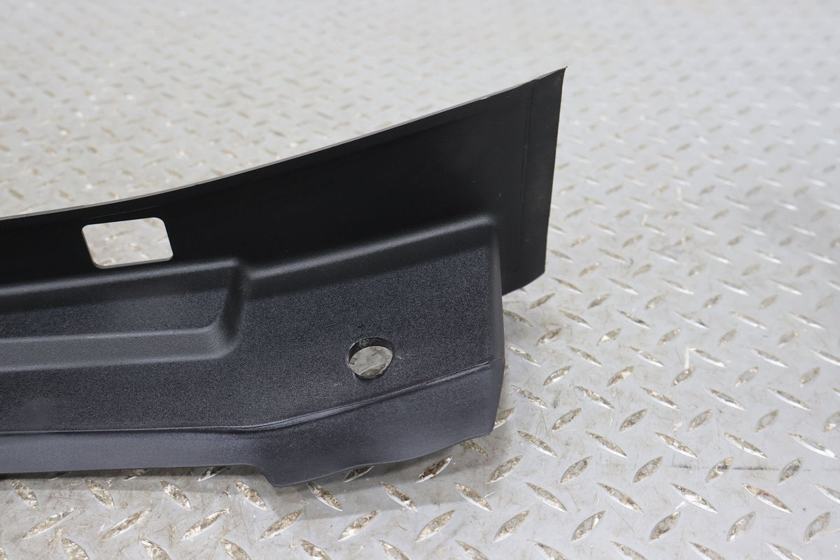 Trim Panel, 2022, Rivian, R1S