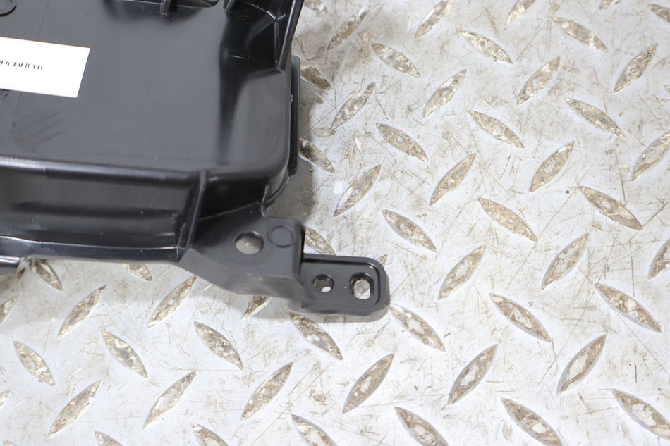 Trim Panel, 2022, Rivian, R1S
