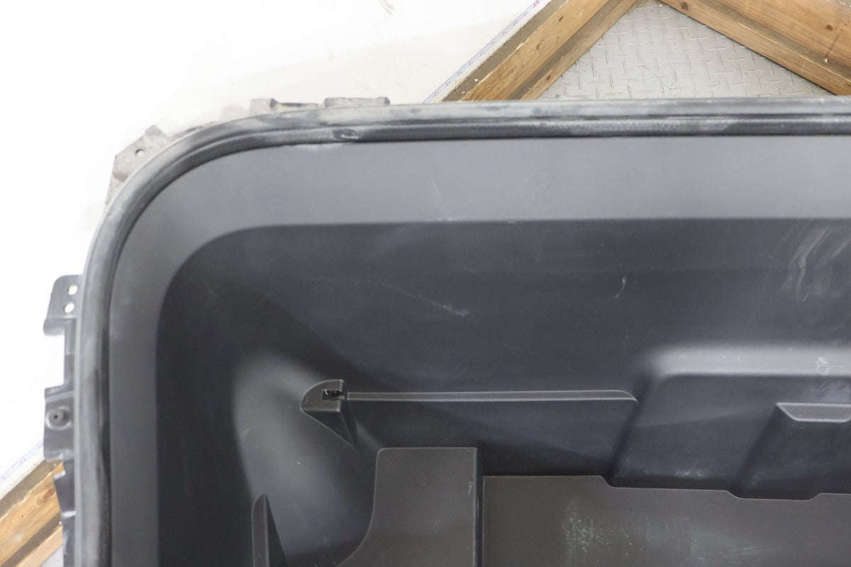 Trim Panel, 2022, Rivian, R1S
