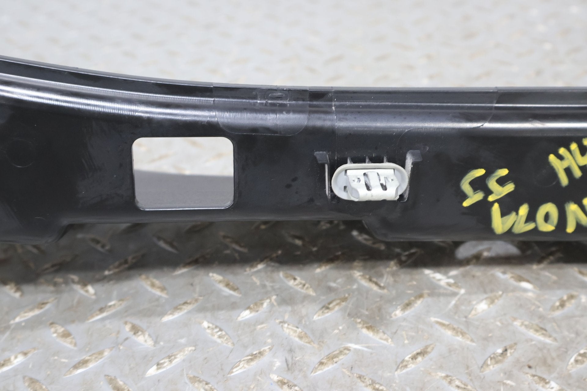 Trim Panel, 2022, Rivian, R1S