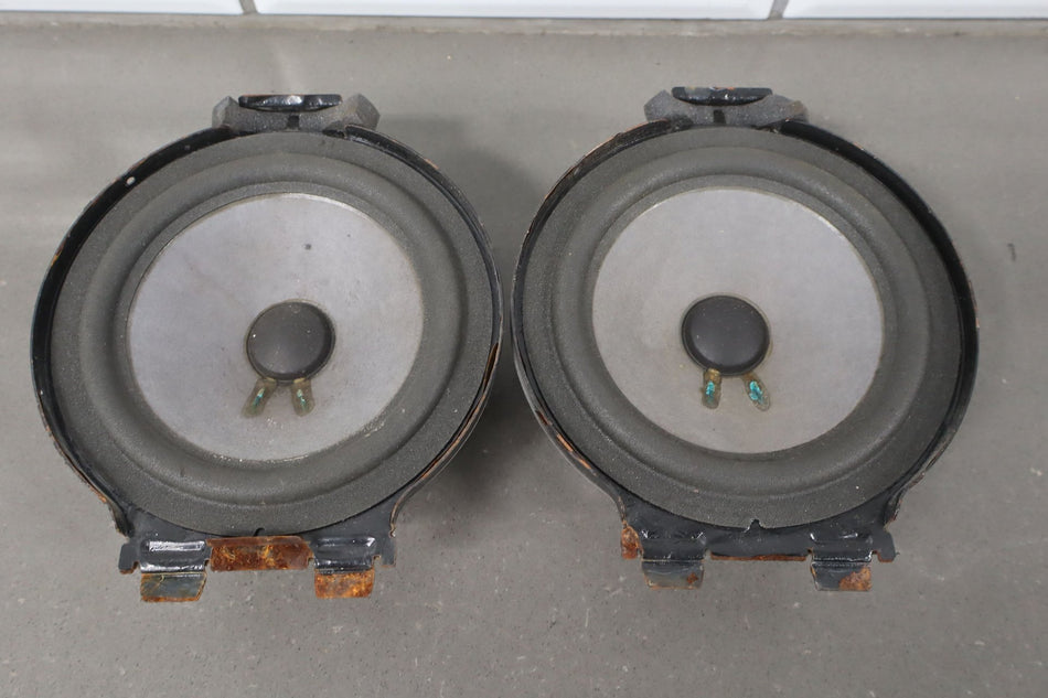 2008 Hummer H2- Speakers