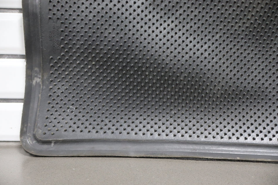 2003 Chevrolet SSR- Floor Mats