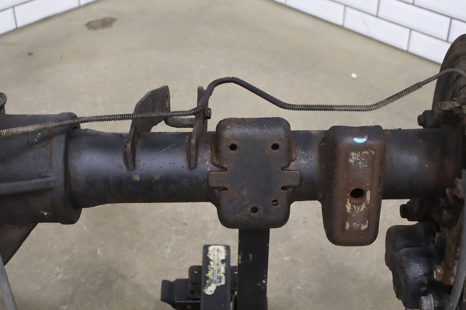 2005 Chevrolet Silverado 2500- Rear Axle Assembly