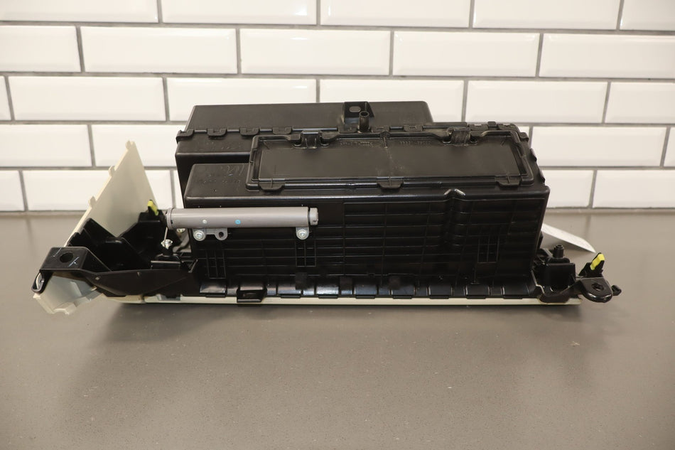 Glove Box, 2011, Lexus, GX460